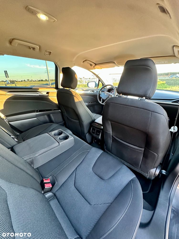 Ford Mondeo 2.0 TDCi Titanium PowerShift - 7