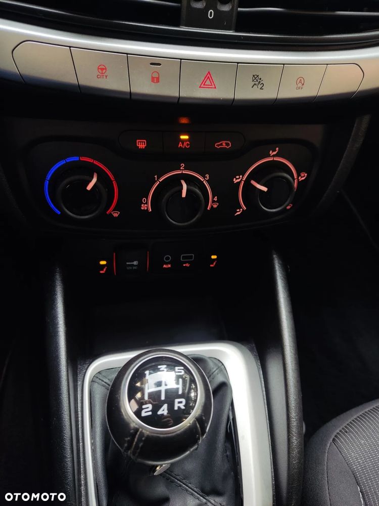 Fiat Tipo 1.3 MultiJet City Cross - 30