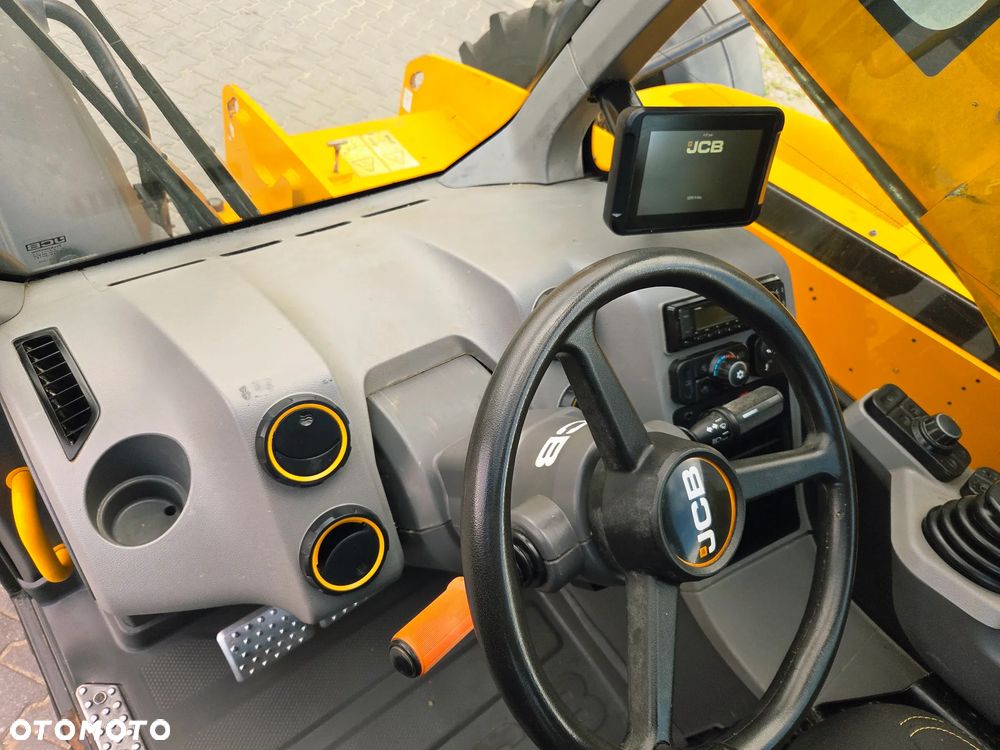 JCB 530 S 531 70 532 70 536 70 Manitou - 7