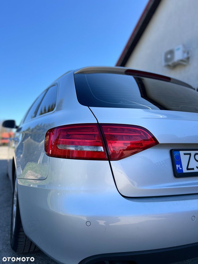 Audi A4 Avant 2.0 TDI DPF Attraction - 8