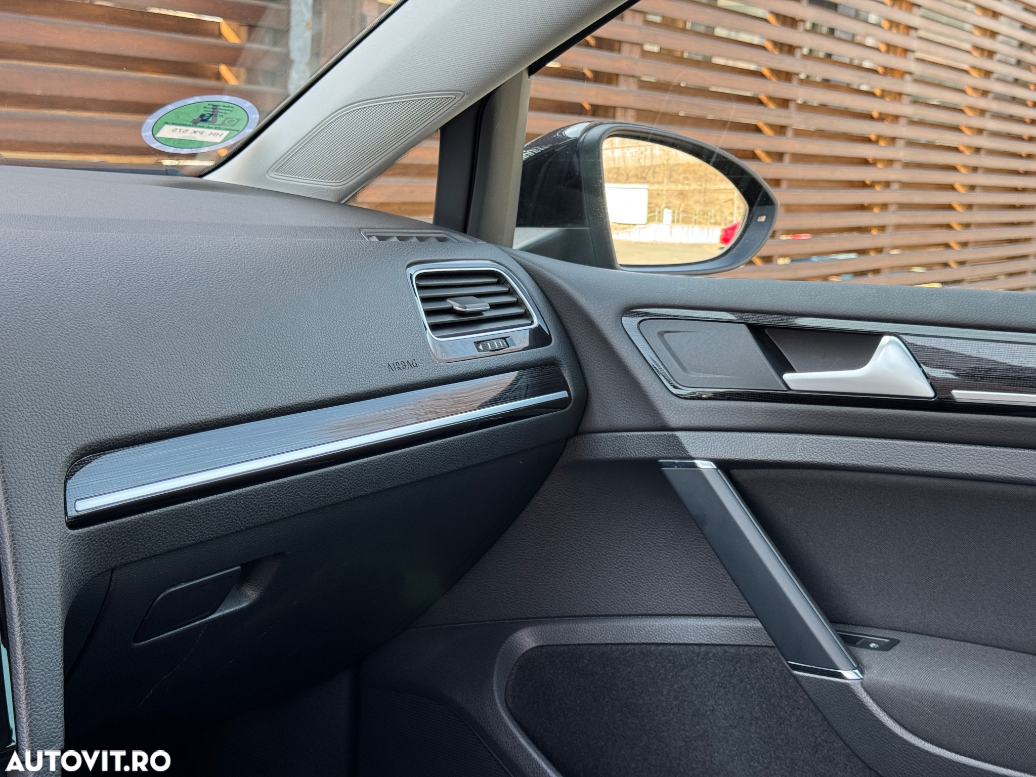 Volkswagen Golf 1.6 TDI DSG Highline - 16