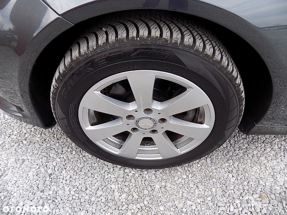 Mercedes-Benz Klasa C 200 CDI DPF (BlueEFFICIENCY) - 21