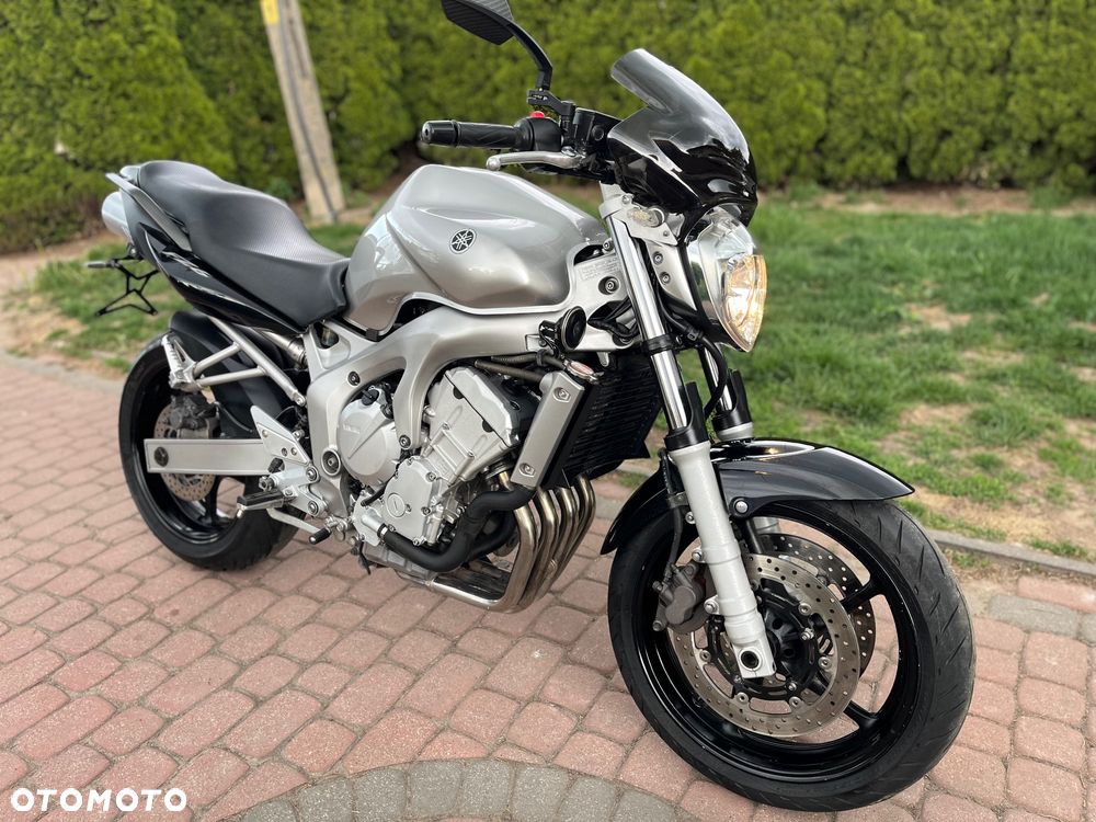Yamaha FZ6 - 29