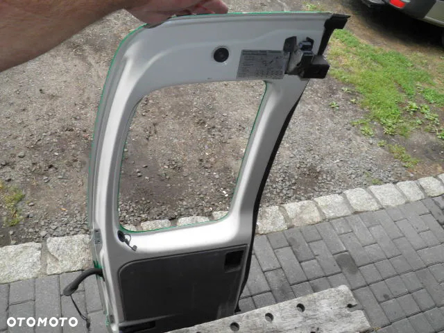 DRZWI TYLNE PRAWE VW CADDY - 4