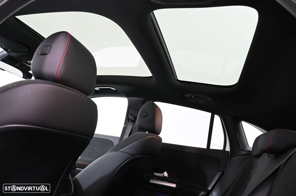 Mercedes-Benz GLA 200 d AMG Line - 20