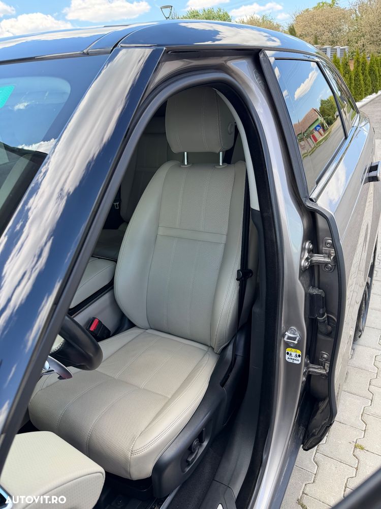 Land Rover Range Rover Velar R-Dynamic 2.0 SE - 13