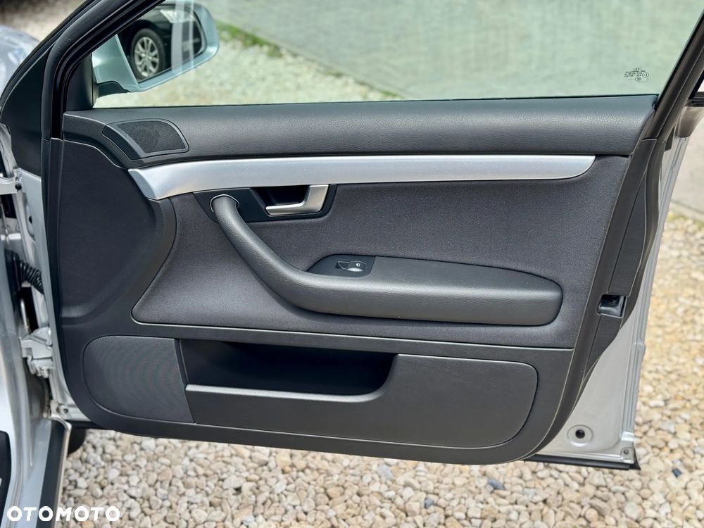 Audi A4 Avant 1.8T - 19