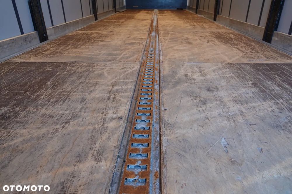 Volvo FH 420 / 4x2 / SOLÓWKA / FIRANKA 9.10 M / KLIMA POSTOJOWA / WINDA DHOLLANDIA 2000KG / PO KONTRAKCIE SERWISOWYM - 18