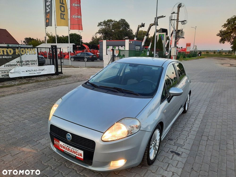 Fiat Grande Punto 1.4 16V Racing - 3