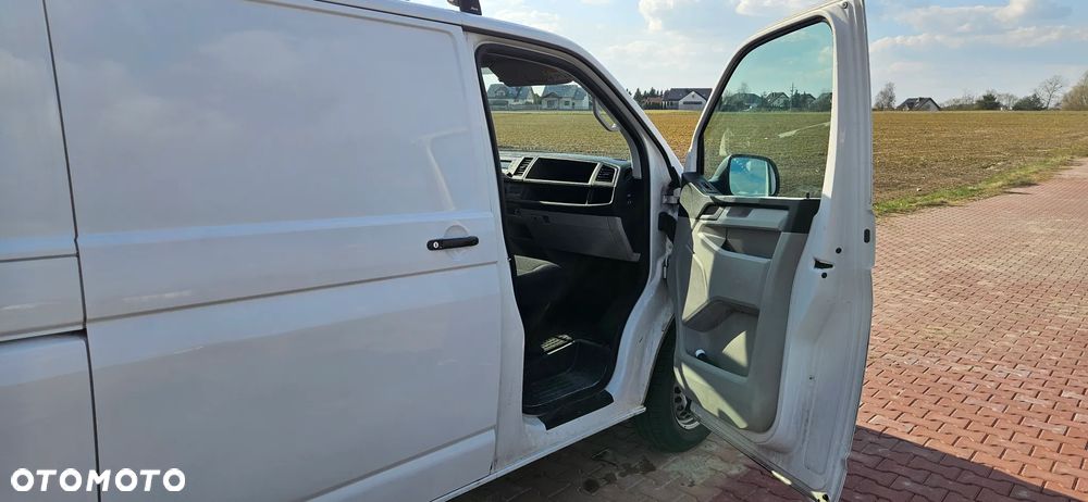 Volkswagen Transporter T6 - 10