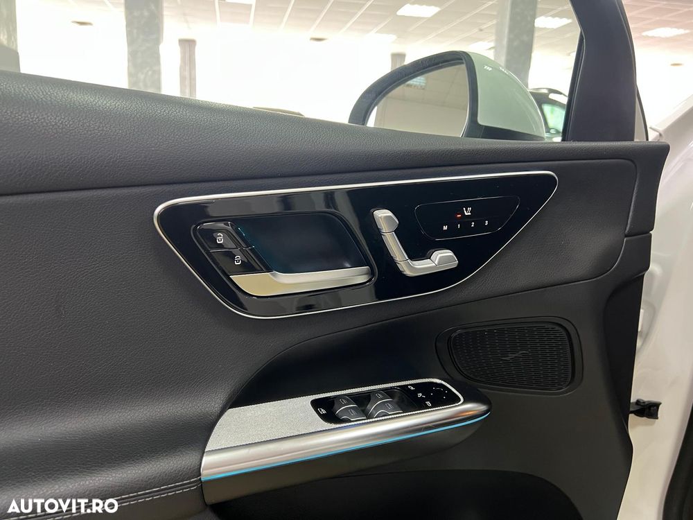 Mercedes-Benz GLC 220 d 4Matic 9G-TRONIC Avantgarde Advanced - 24