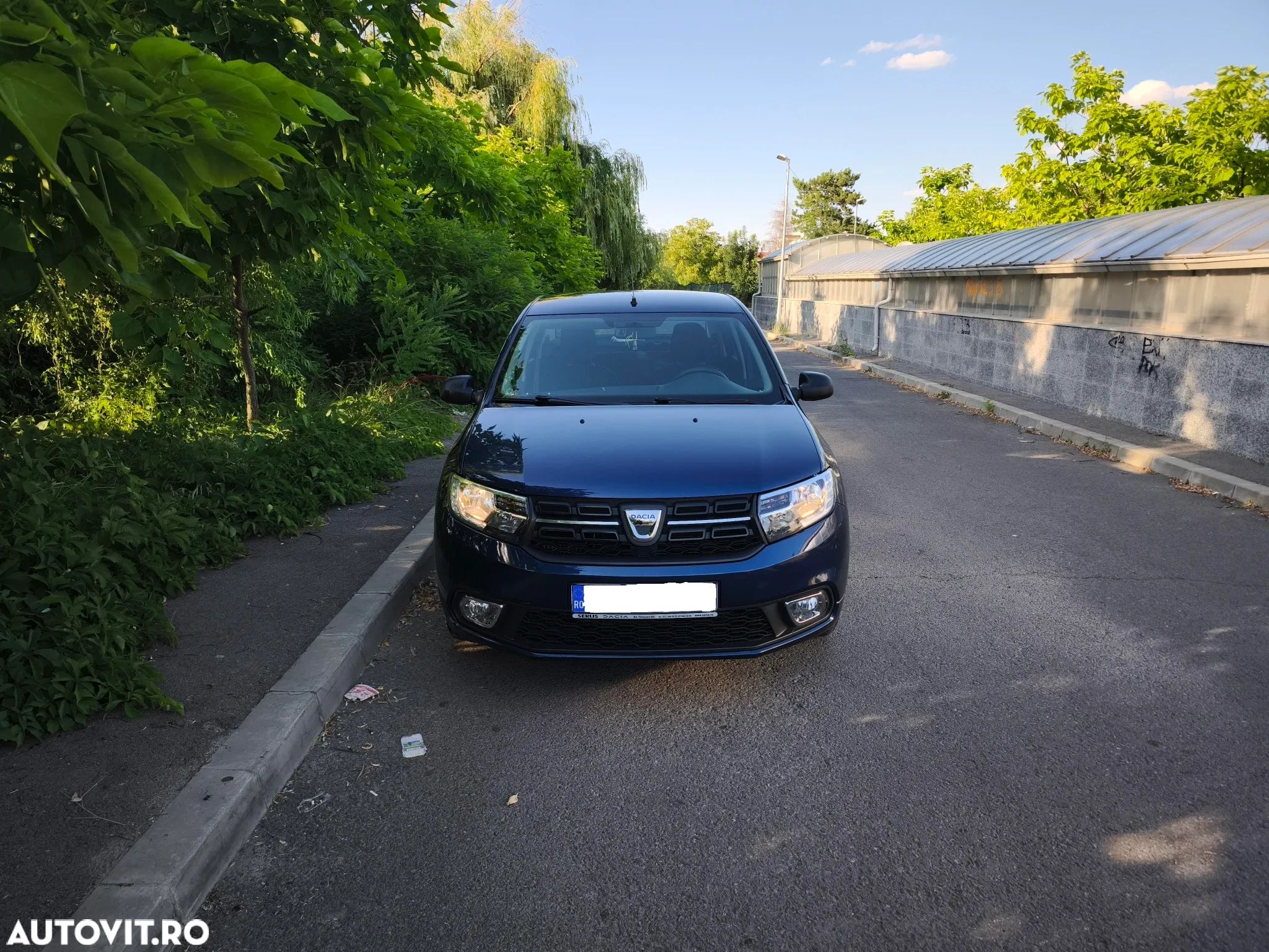 Dacia Logan - 1