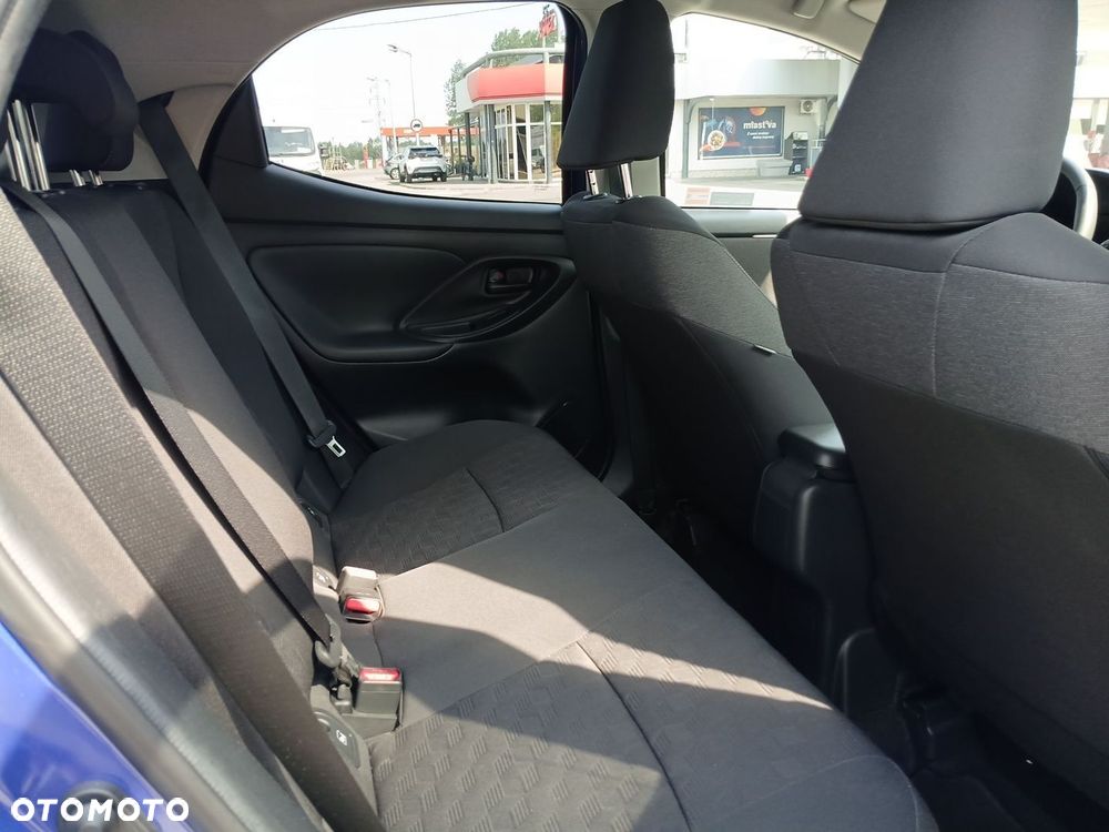 Toyota Yaris Hybrid 1.5 Style - 10