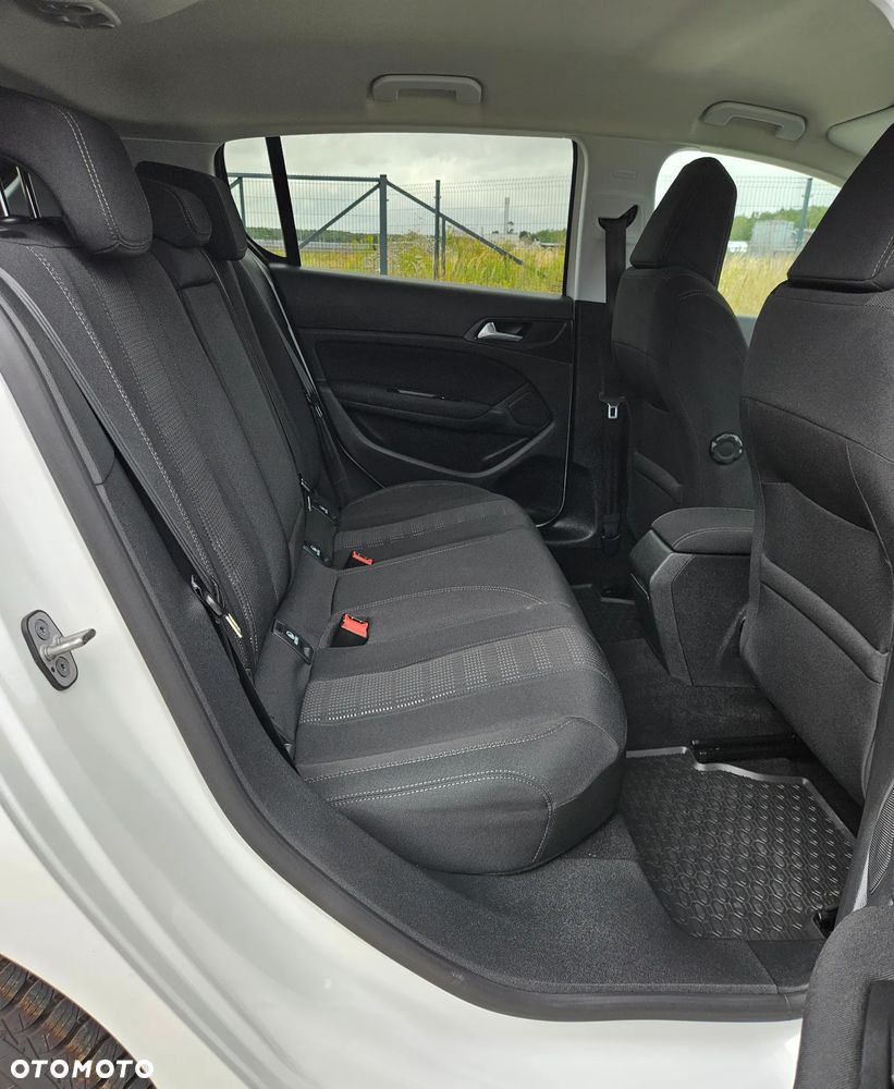 Peugeot 308 BlueHDi FAP 120 Stop & Start Allure - 8