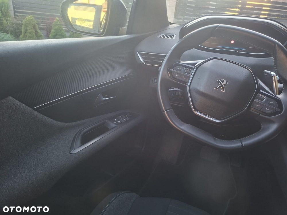 Peugeot 3008 1.5 BlueHDi Active Pack S&S EAT8 - 21