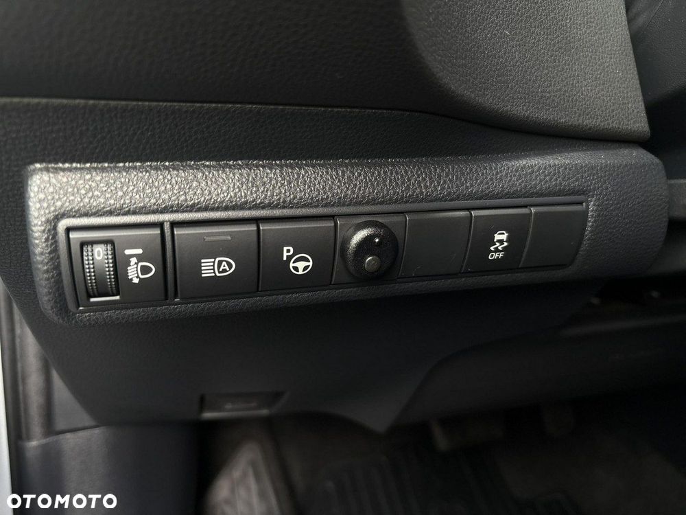 Toyota Corolla 1.8 Hybrid Comfort - 16