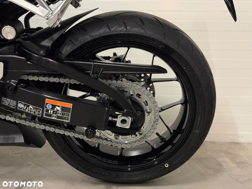 Honda CBR - 31