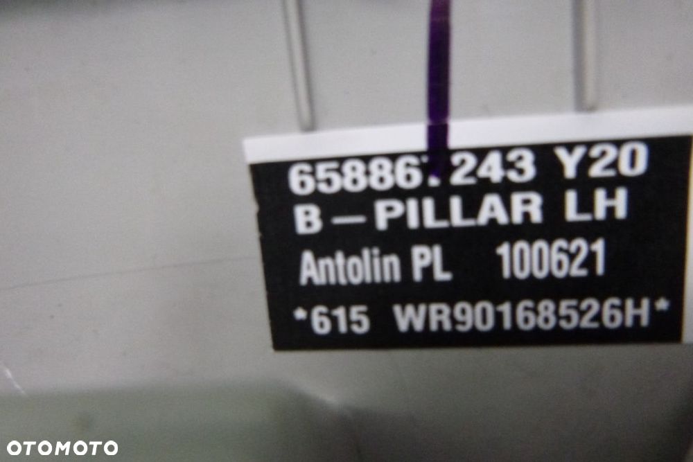 SKODA KAMIQ OSŁONA SŁUPKA TYLNEGO LAMPKA PODSUFITKI RACZKI PODSUFITKI OSŁONA PROGU OSŁONA TYLNEJ KANAPY 657863483 657863484 568867233 658867234 657868837A 657868802 658867243 658867244 658867287 658867288 657867281 657867282 657867765 657867766 657853369 657853370 58867246 658867245 - 16