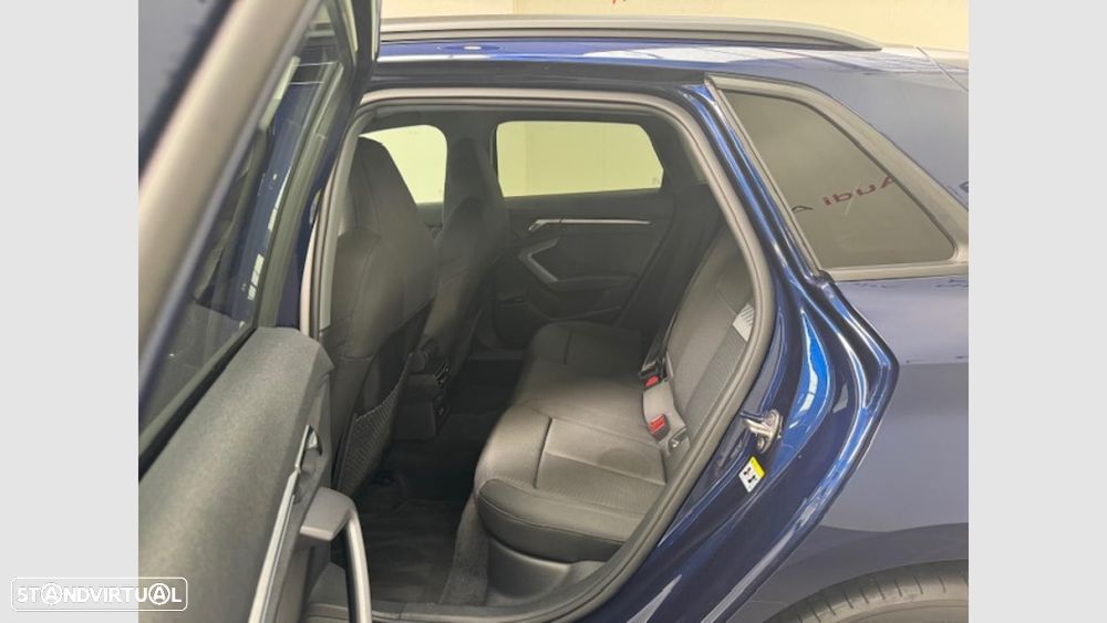 Audi A3 Sportback 40 TFSIe S line - 12