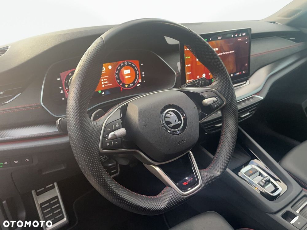 Skoda Octavia 2.0 TSI RS DSG - 10