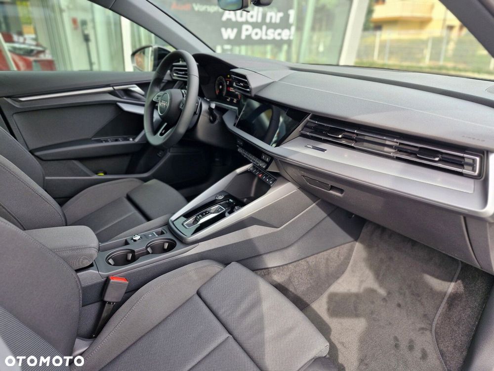Audi A3 Limousine - 11