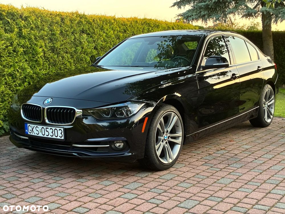 BMW Seria 3 330i Sport Line - 1