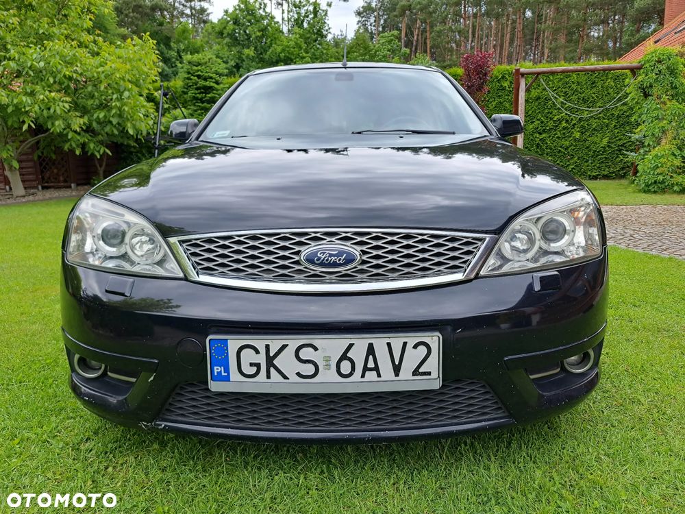 Ford Mondeo - 7
