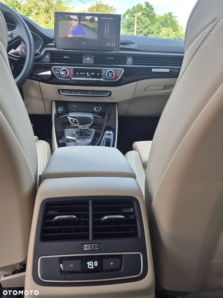 Audi A4 Limousine 45 TFSI mHEV Quattro Advanced S tronic - 18