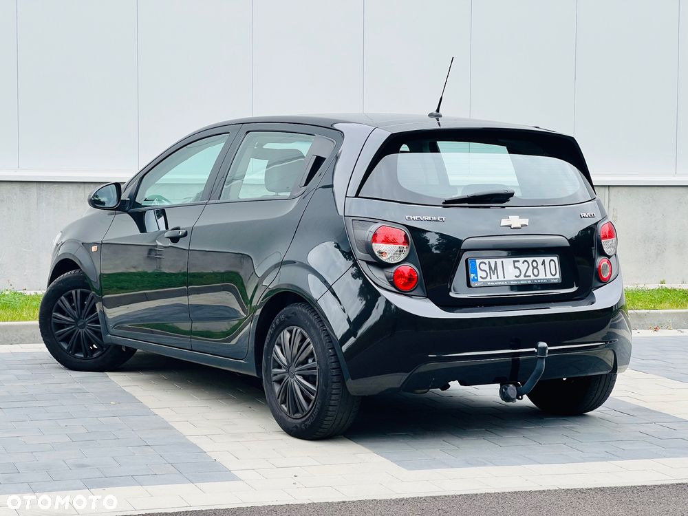 Chevrolet Aveo 1.2 LT - 10