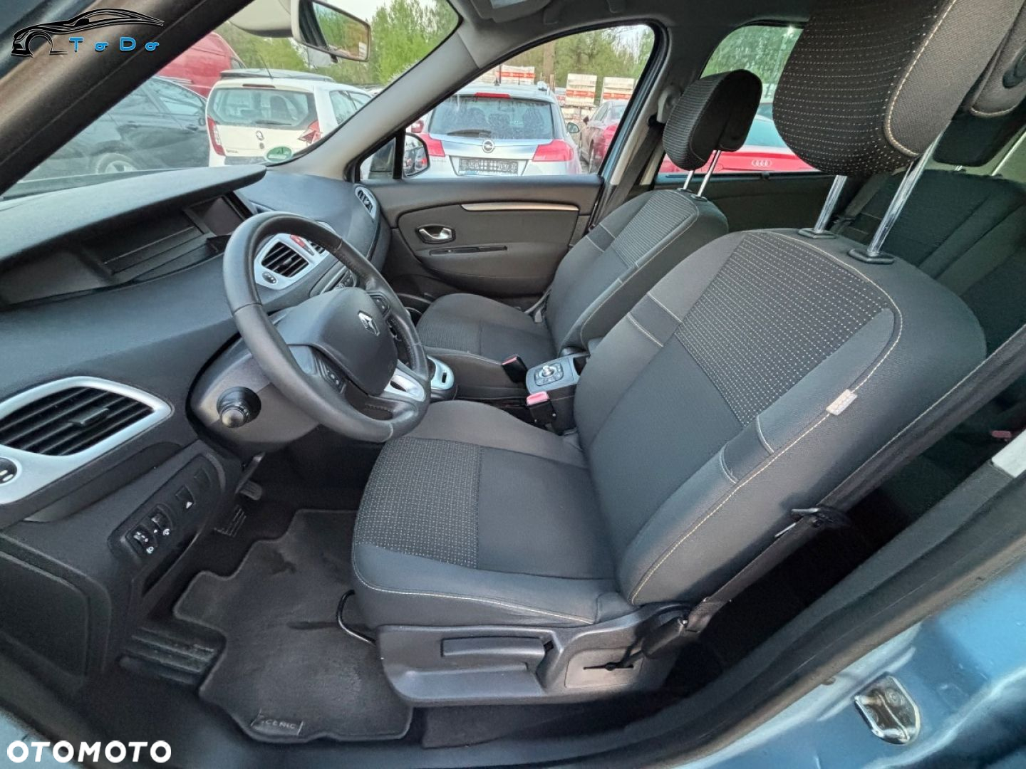 Renault Scenic 2.0 16V Privilege CVT Euro5 - 15