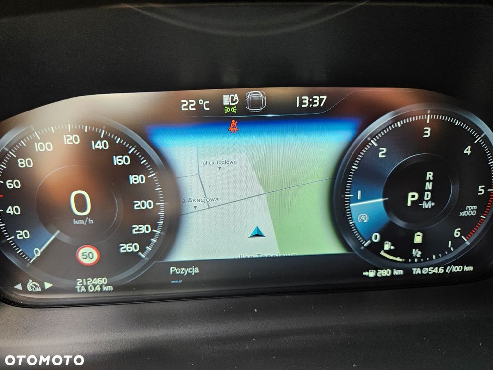 Volvo V60 D4 Momentum Pro - 20