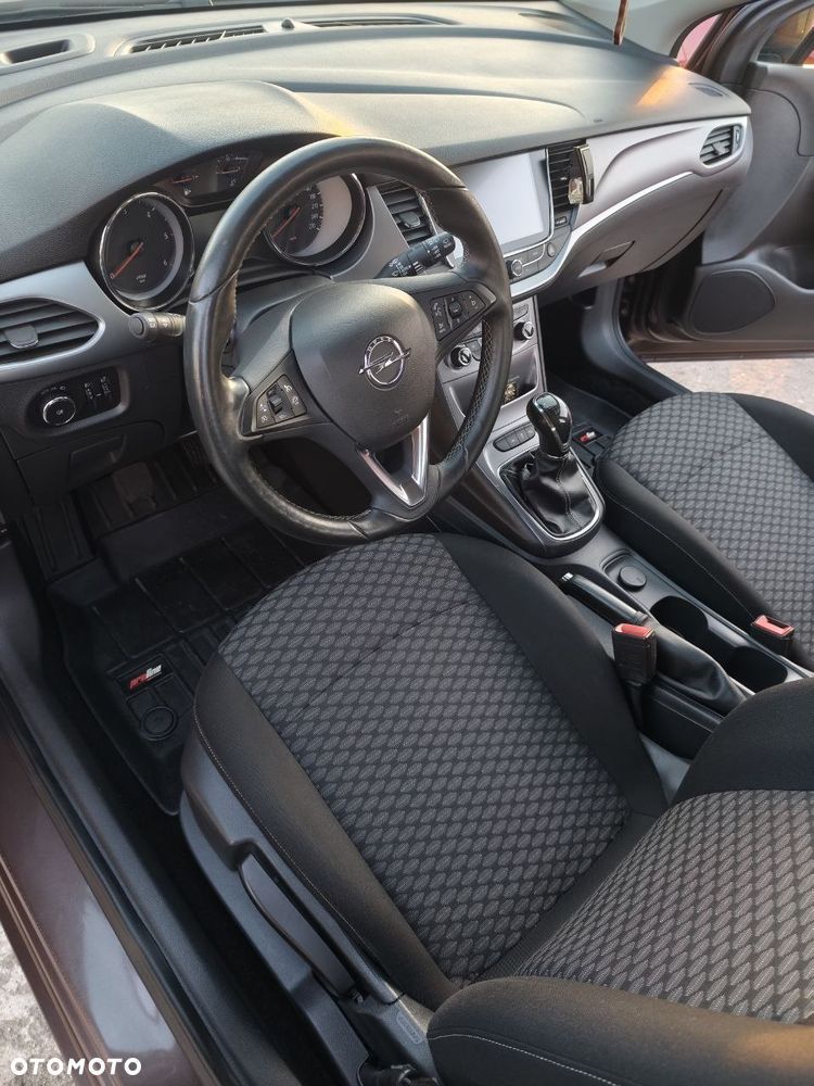 Opel Astra 1.6 D (CDTI) Edition - 9