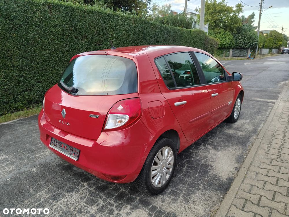 Renault Clio - 4