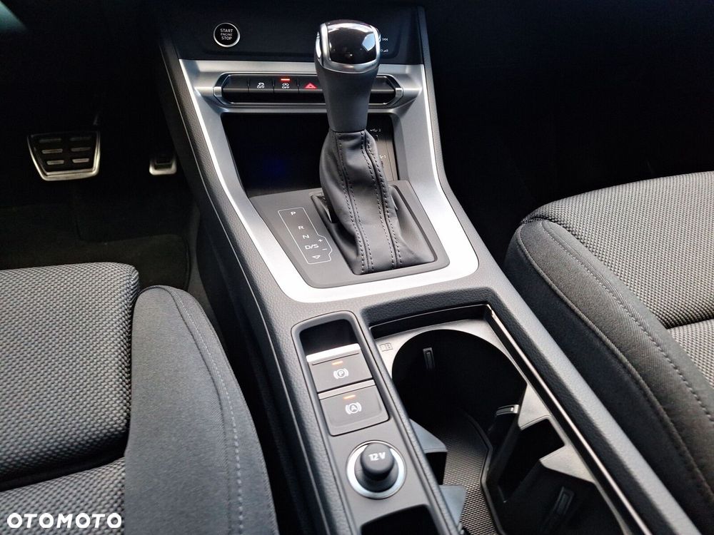 Audi Q3 35 TFSI mHEV S tronic - 17