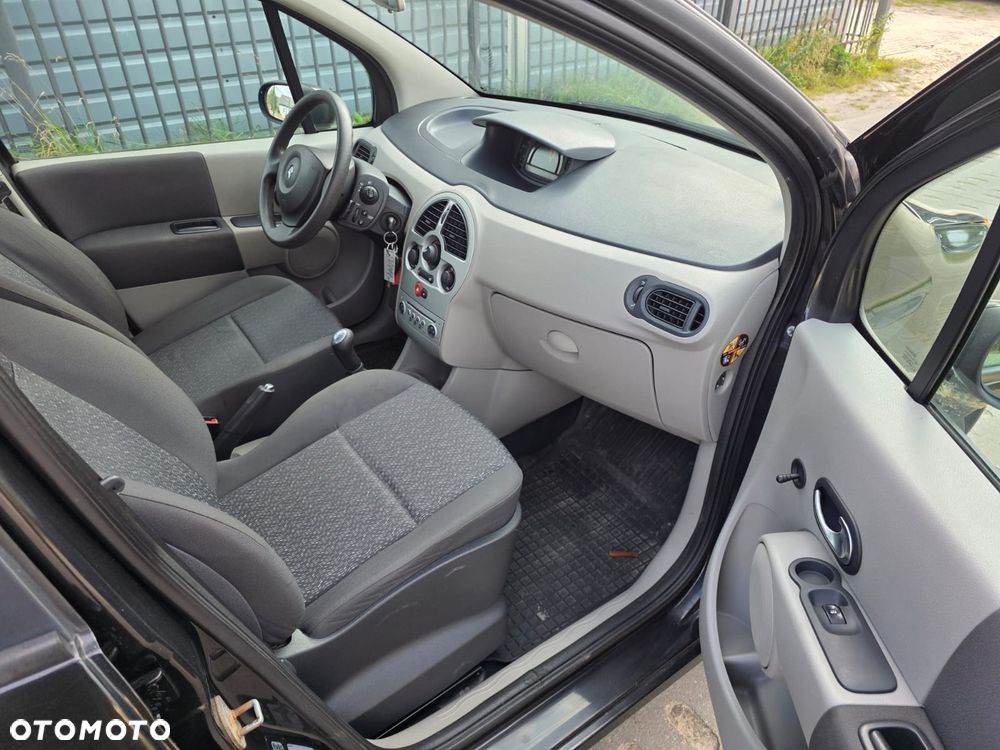 Renault Modus - 10