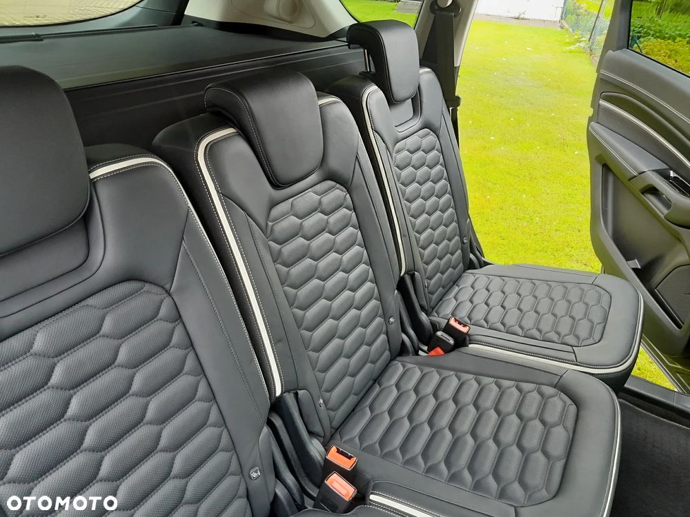 Ford S-Max 2.0 TDCi Vignale - 23