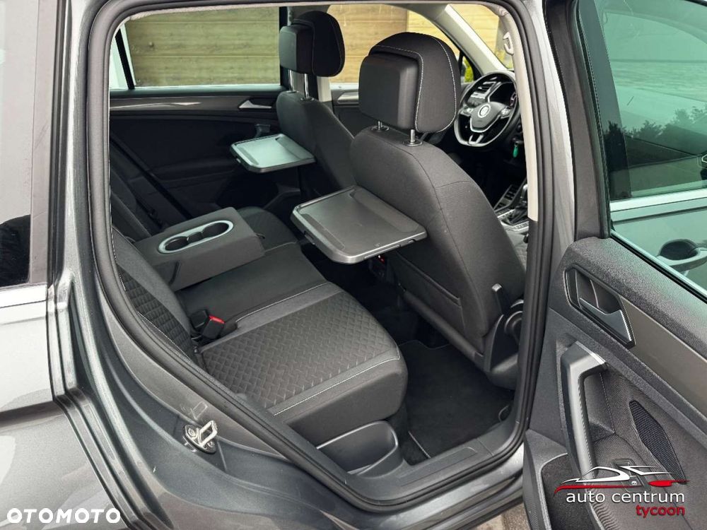 Volkswagen Tiguan - 29