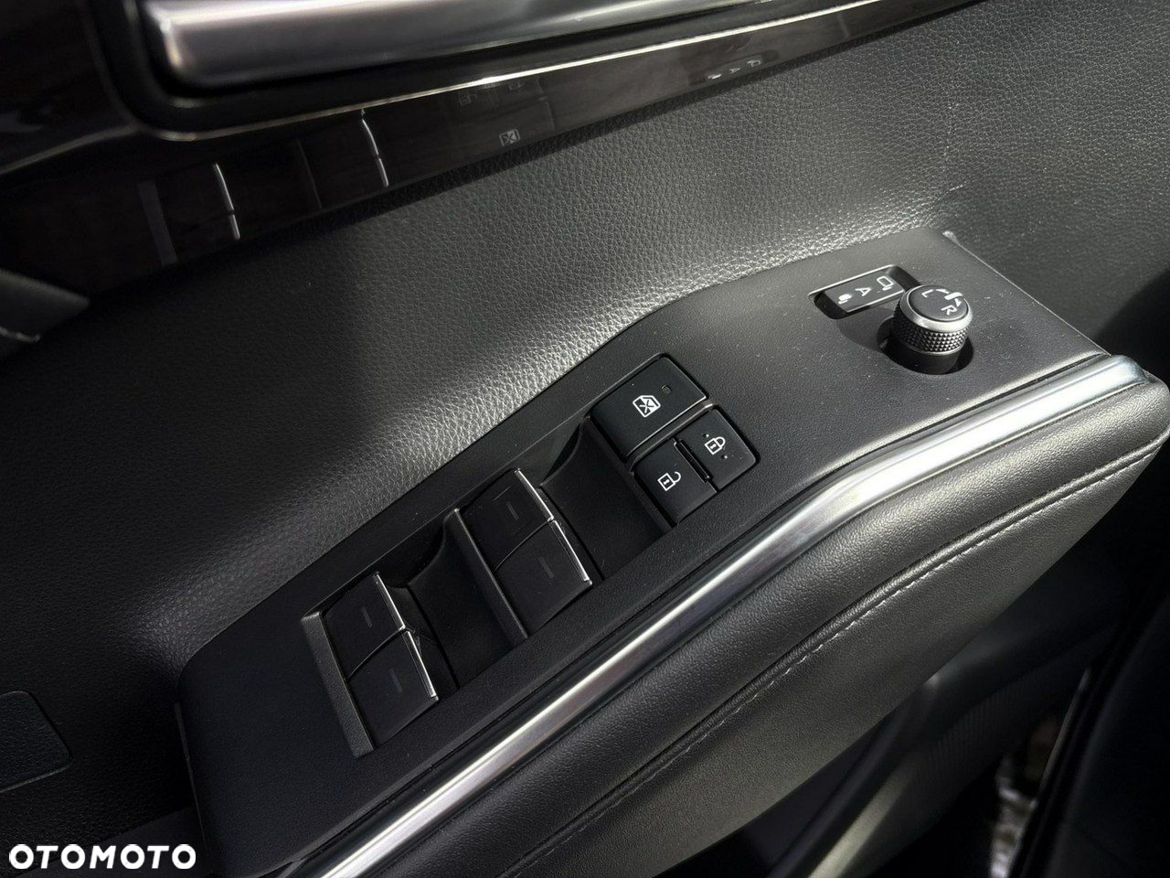Toyota Highlander - 25