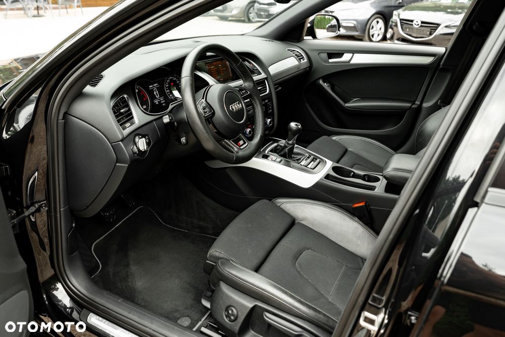 Audi A4 Avant 1.8 TFSI S line Sportpaket - 16