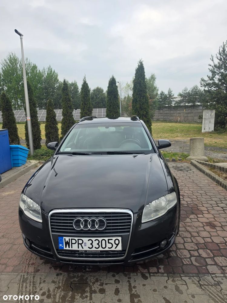 Audi A4 Avant - 1
