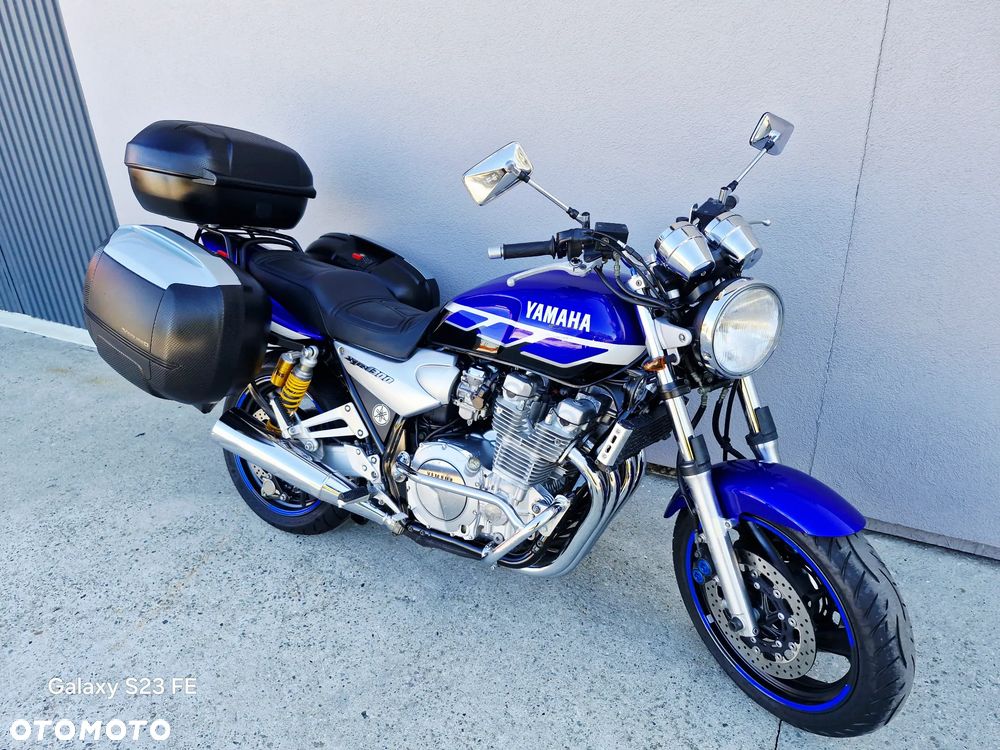 Yamaha XJR