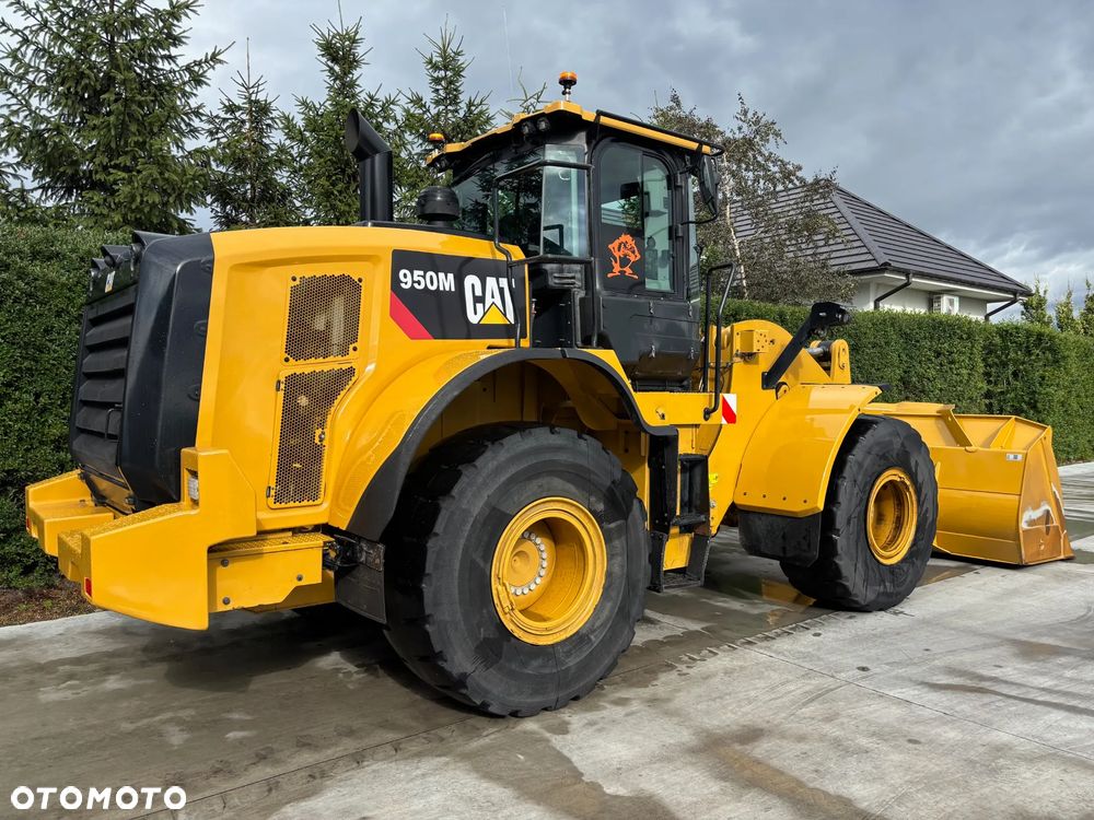 Caterpillar 950M - 3