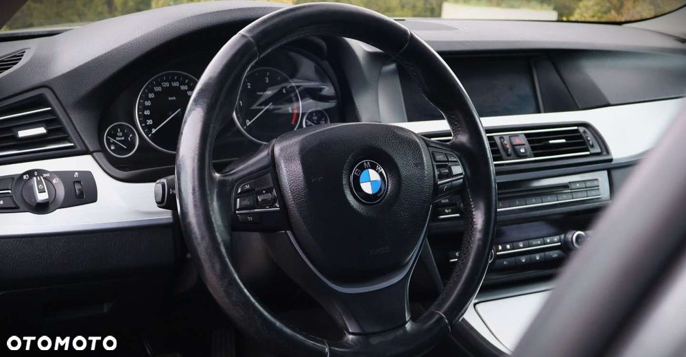 BMW Seria 5 - 12
