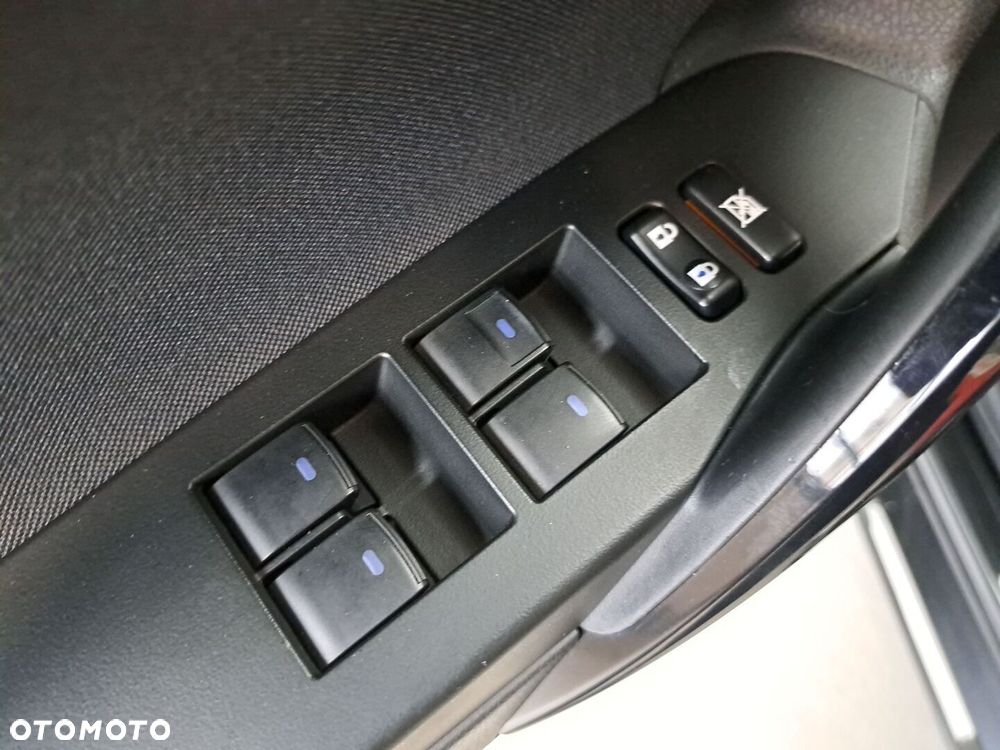 Toyota Auris - 36