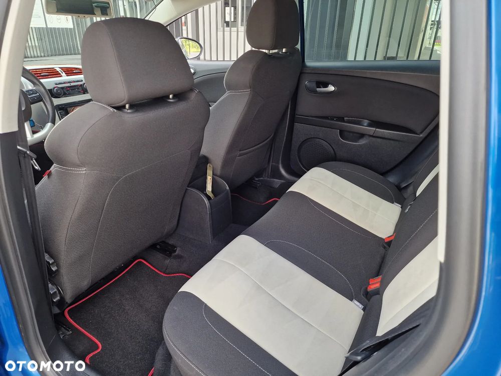 Seat Leon 2.0 TDI DPF FR Limited - 12