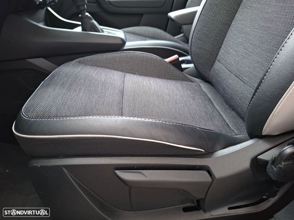 Renault Captur 1.0 TCe Techno Bi-Fuel - 15