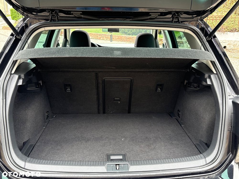 Volkswagen Golf 2.0 TDI (BlueMotion Technology) Highline - 19