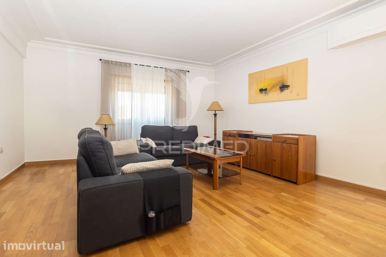 Magnífico T3 com 132m2, arrecadação , suite,, painéis sol… - Grande imagem: 5/39