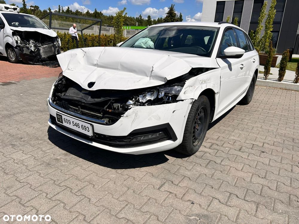 Skoda Octavia - 8