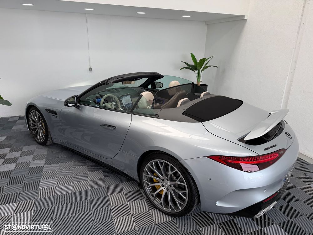 Mercedes-Benz SL 63 AMG 4Matic+ - 6